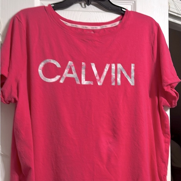 Women’s Calvin Klein Tshirt in xxl. - Picture 1 of 3